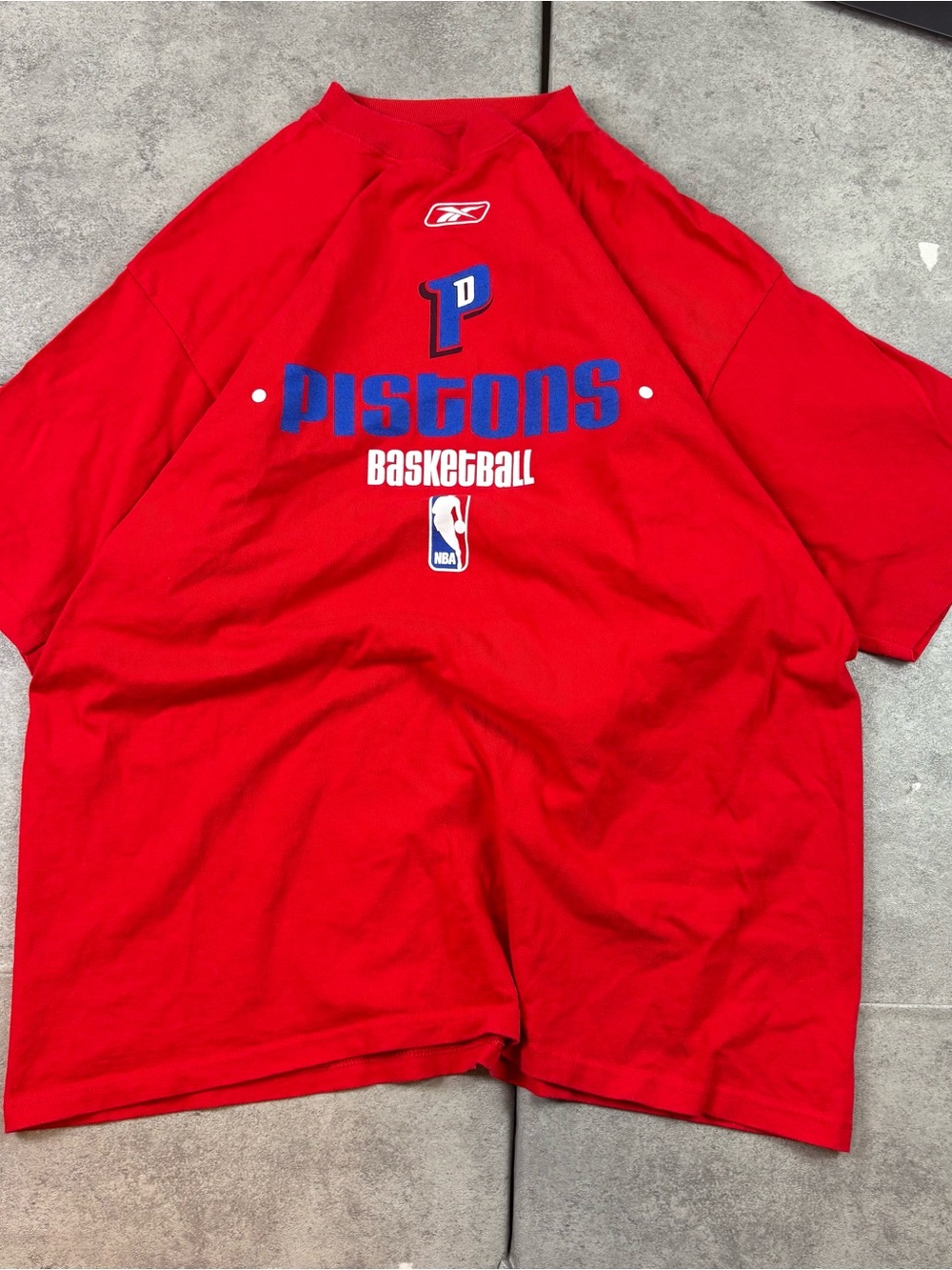Red reebok detroit pistons basketball tshirt